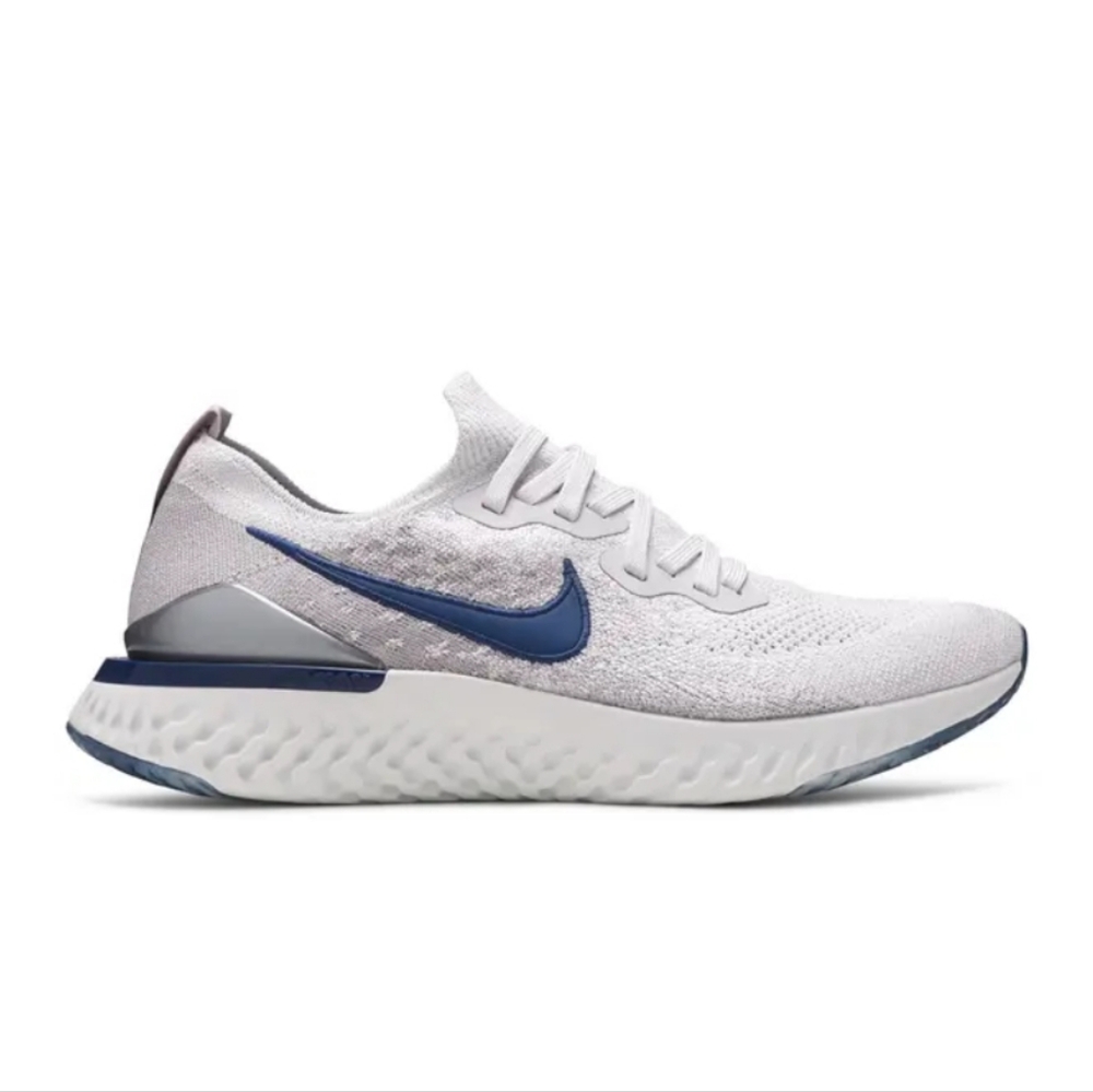 Nike White and Navy Athletic Sneakers